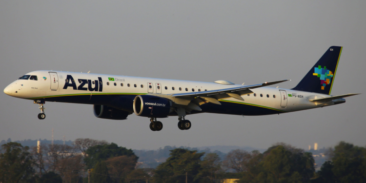 Azul retomará operação de jatos em Fernando de Noronha