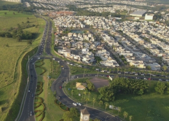 Emdec inicia operação de trânsito em dois acessos para o Swiss Park