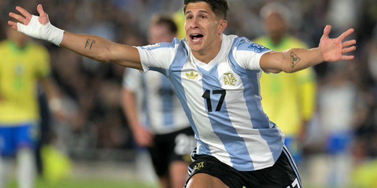 Em noite para esquecer, Brasil é goleado pela Argentina por 4 a 1