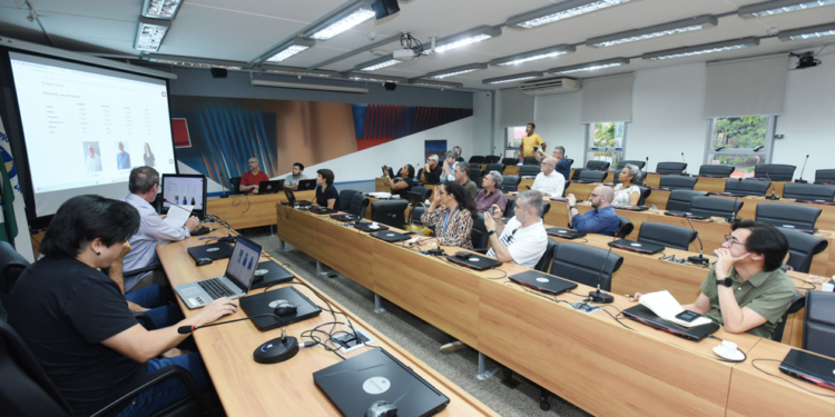 Cesinha e Gontijo disputarão o segundo turno da sucessão à reitoria da Unicamp