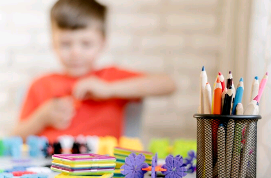 Artigo:  Desafios e oportunidades com a proibição do celular na escola – por Daniela Degani