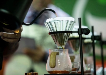 Campinas recebe campeonato brasileiro de preparo de cafés especiais filtrados no IAC