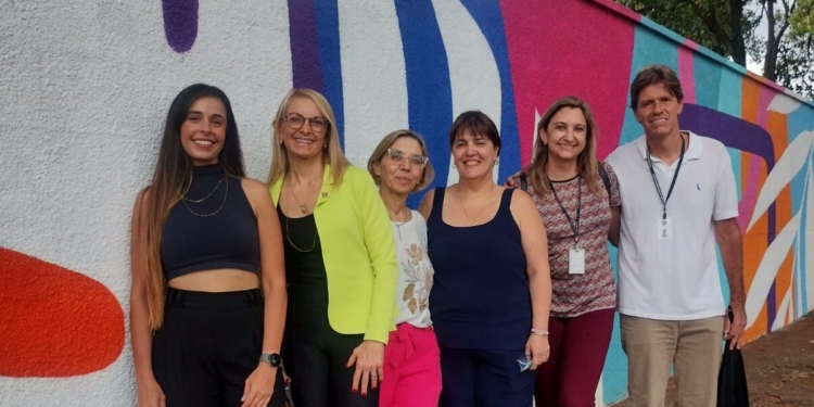 Mural na Escola Estadual Artur Segurado une arte e meio ambiente