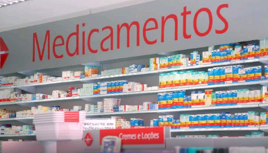 Entidades médicas criticam permissão para farmacêutico prescrever medicamento