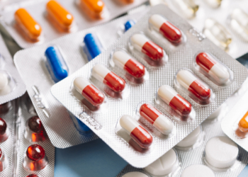 Judicialização de medicamentos ameaça sistema público de saúde