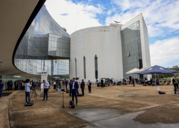 STF decide nesta quarta se Bolsonaro e aliados viram réus por trama golpista