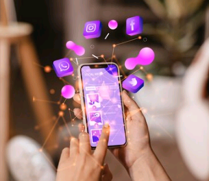 Artigo – Redes sociais massificadas: entre a liberdade e a manipulação – por Priscila Freire de Oliveira