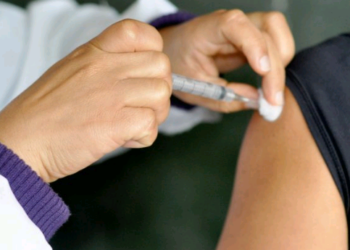 Governo de SP antecipa campanha de vacinação contra a gripe