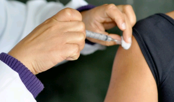 Governo de SP antecipa campanha de vacinação contra a gripe