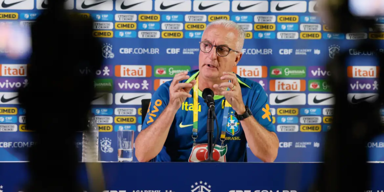 CBF demite Dorival Júnior do comando da seleção brasileira de futebol
