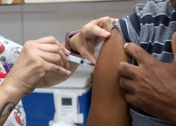 Plataforma multimídia de notícias, análise e serviço