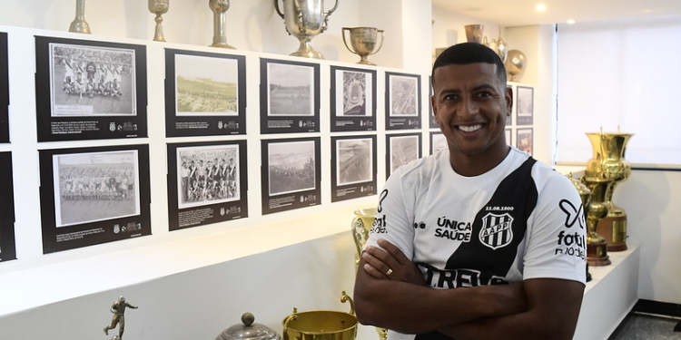 Com moral na Ponte, Maguinho foca na disputa da Série C