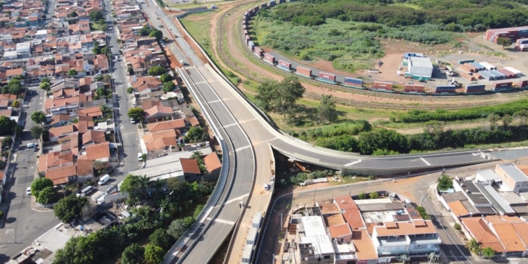 Viaduto que ligará Sumaré e Hortolândia entra na fase final de obra