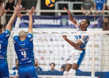 Vôlei Renata vence Joinville fora de casa; 3º jogo será no Taquaral