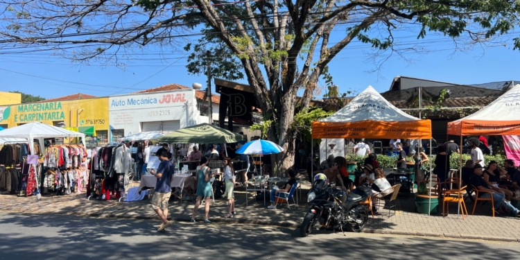 Feira de Disco de Barão tem discotecagem, show de bandas e vinis raros neste domingo