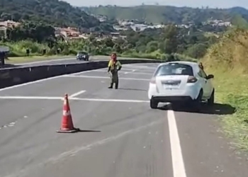 Operário morre atropelado durante trabalho de roçagem na SP-095, em Pedreira