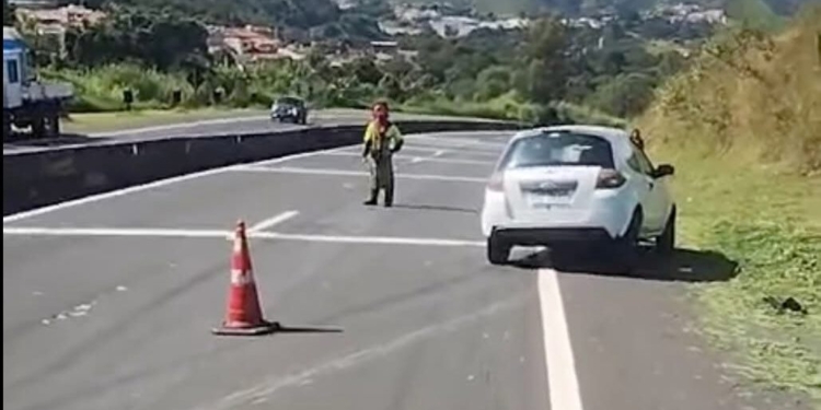 Operário morre atropelado durante trabalho de roçagem na SP-095, em Pedreira