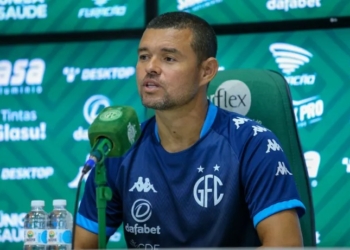 Após um ano de Guarani, auxiliar Marcelo Cordeiro pode assumir o comando do time