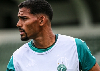 Plataforma coloca Emerson, do Guarani, na seleção do Paulistão