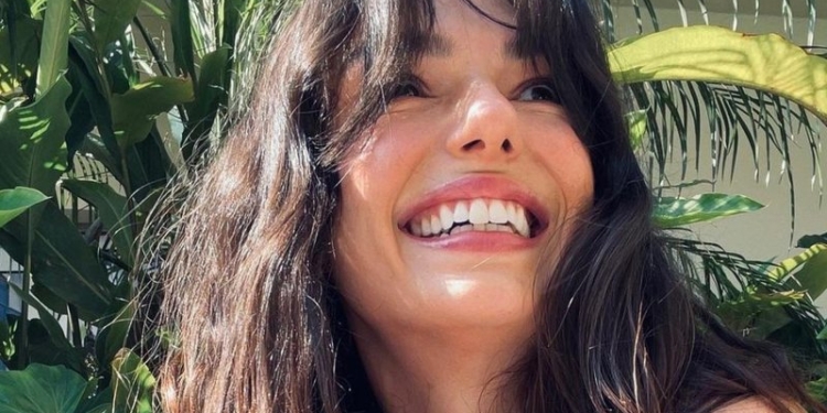 A nova era do sorriso: o fim dos dentes fake e a ascensão da beleza natural – por Daniela Nucci