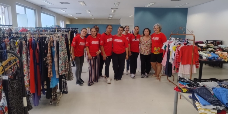 Casa da Criança Meimei promove bazar neste sábado com peças a partir de R$ 3,00