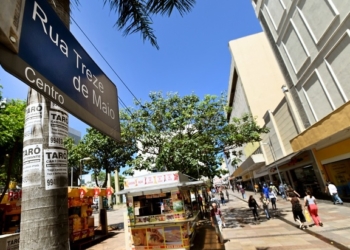 Vandalismo fecha sanitários públicos do Centro por dez dias