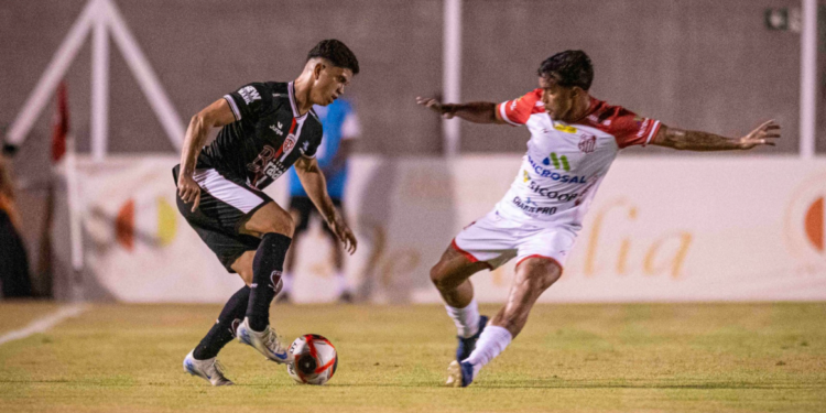 Capivariano e Primavera empatam sem gols no primeiro jogo da decisão