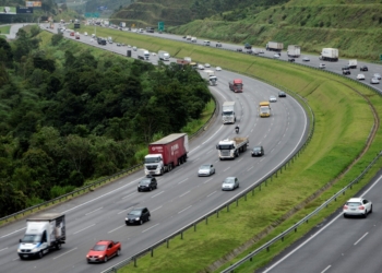 Feriadão leva para as estradas da região mais de 1,9 milhão de veículos