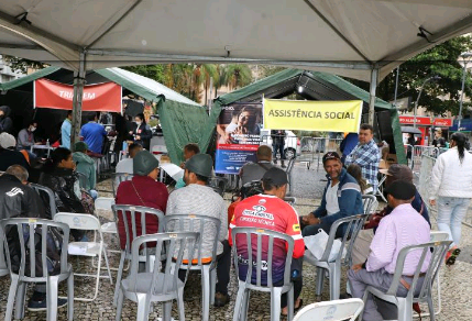 Mutirão oferece serviços e assistência à população em situação de rua em Campinas