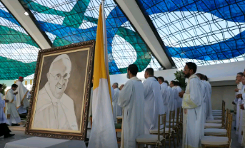 Papa pediu velório simples em testamento assinado em 2022