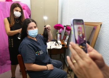 ONG entrega perucas a pacientes com câncer no Mário Gatti nesta quinta