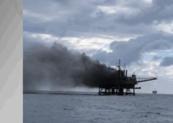 Trabalhador fica ferido durante incêndio em plataforma da Petrobras