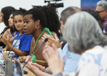 Deputado quer proibir cotas para trans em concursos e universidades de São Paulo