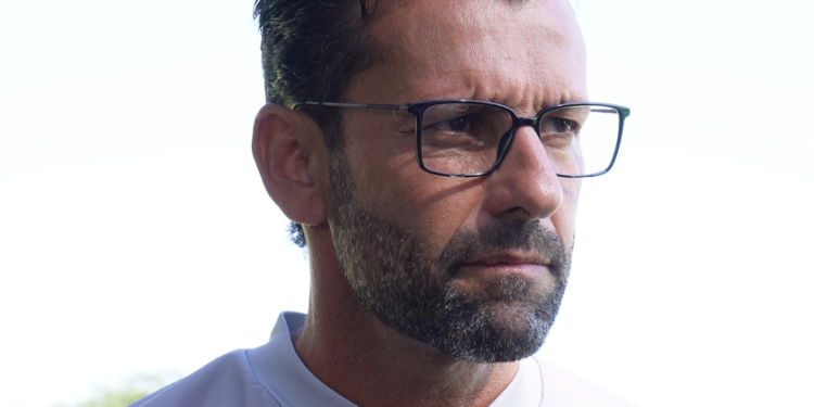 Valentim promete Ponte Preta organizada e com identidade