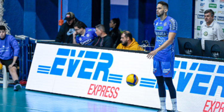 Vôlei Renata perde primeiro jogo das quartas de final mas segue vivo na disputa por vaga na semi