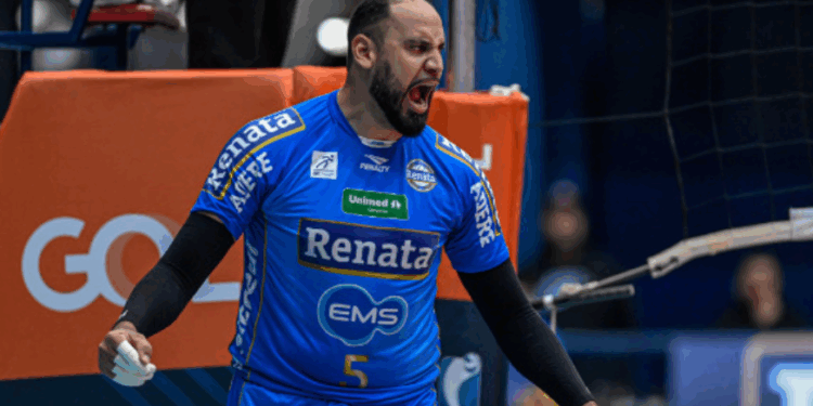 Com apoio da torcida, Vôlei Renata busca vaga na semifinal da Superliga