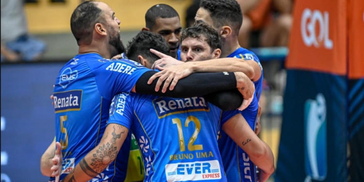 Vôlei Renata volta a mostrar poder de reação e abre vantagem na semifinal