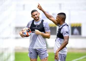 Ponte Preta vai em busca da liderança isolada da Série C