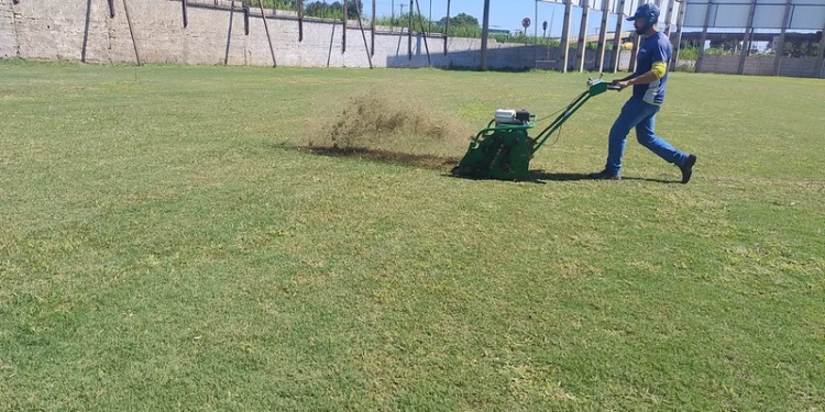 Torcida incentiva Ponte Preta dentro do Majestoso em 2025