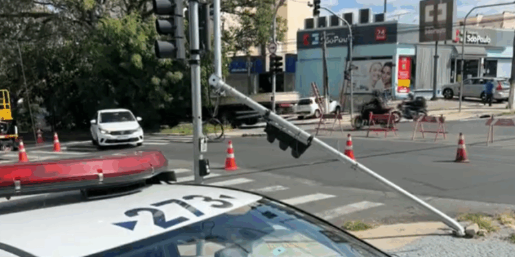 Acidente em Campinas: veículos já causaram 181 quedas na rede elétrica da região em três meses