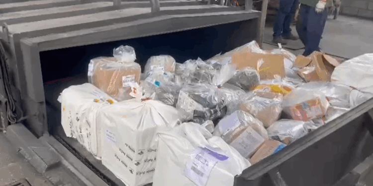 Polícia Federal incinera 650kg de drogas apreendidas em Viracopos