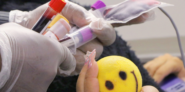 Carreta do Hemocentro estará no Paço Municipal no dia 22; inscrições seguem abertas