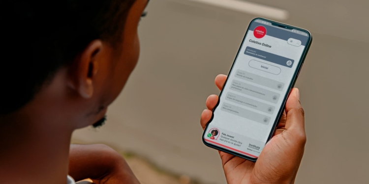 Instituto Coca-Cola e FEMSA Brasil lançam aplicativo para formação e emprego de jovens