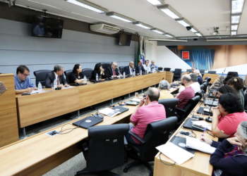 Conselho mantém proposta de reajuste salarial nas universidades estaduais