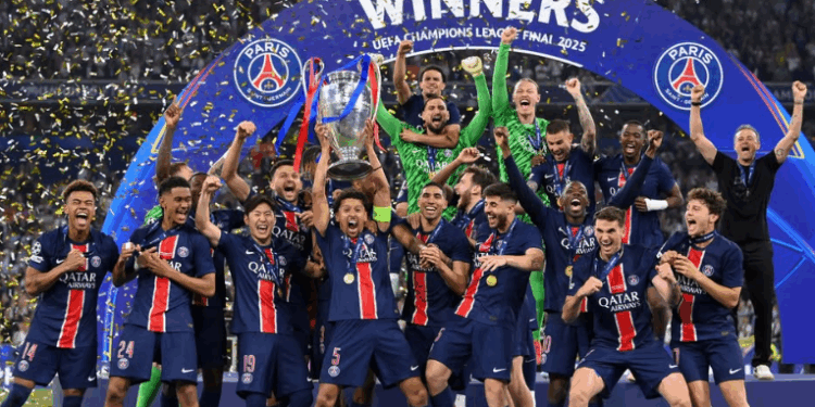 Paris Saint Germain atropela Inter e conquista a Champions pela primeira vez