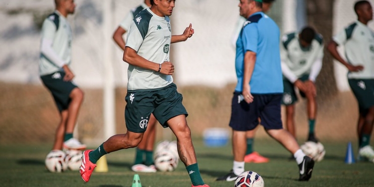 Guarani busca amenizar a crise em duelo inédito neste sábado