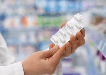 Educando sobre resistência antimicrobiana – por Carmino de Souza