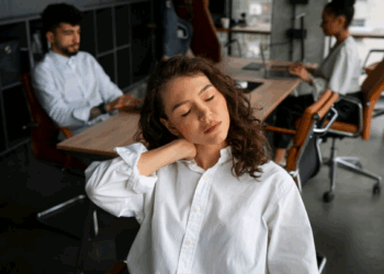 Artigo – Crise de saúde mental no Brasil: como superar esse desafio? – por Nayara Teixeira