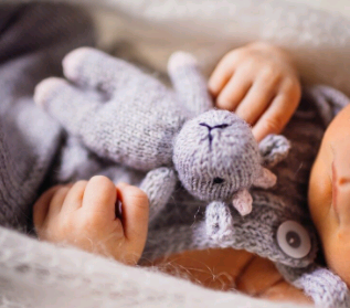 Bebê reborn e sanidade mental – por Thiago Pontes