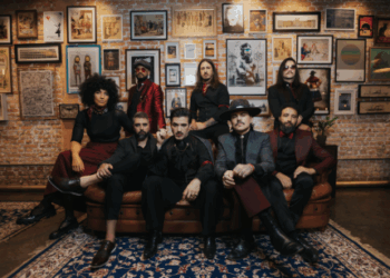 De Ray à Amy: Duoderiz & The Flame Orchestra se apresenta em Campinas